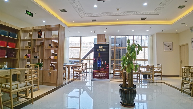 樅木國際酒莊畢總一行調研走訪青島福碩茶莊 樅木國際酒莊畢總一行調研走訪青島福碩茶莊