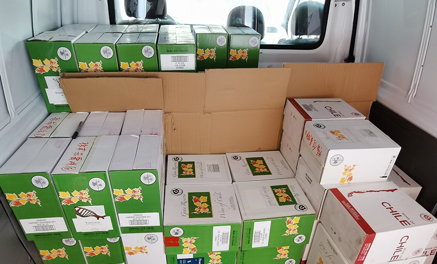 恭喜毛總喜提樅木紅酒北京區(qū)域經(jīng)銷商! 恭喜毛總喜提樅木紅酒北京區(qū)域經(jīng)銷商!