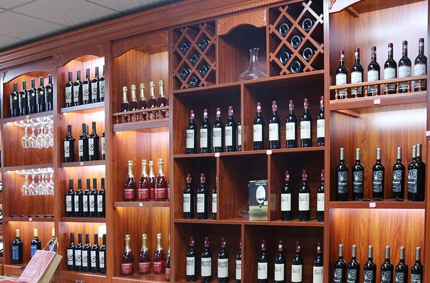 恭喜毛總喜提樅木紅酒北京區(qū)域經(jīng)銷商! 恭喜毛總喜提樅木紅酒北京區(qū)域經(jīng)銷商!