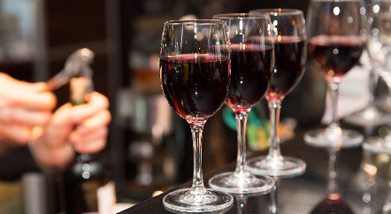 做進口紅酒代理有賺錢嗎 做進口紅酒代理有賺錢嗎